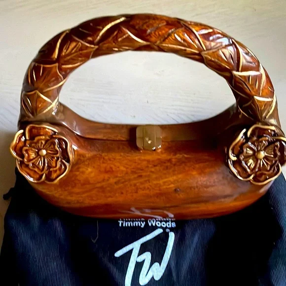 Brown Timmy Woods Bag with flower detail 🤎 - Picture 1 of 2